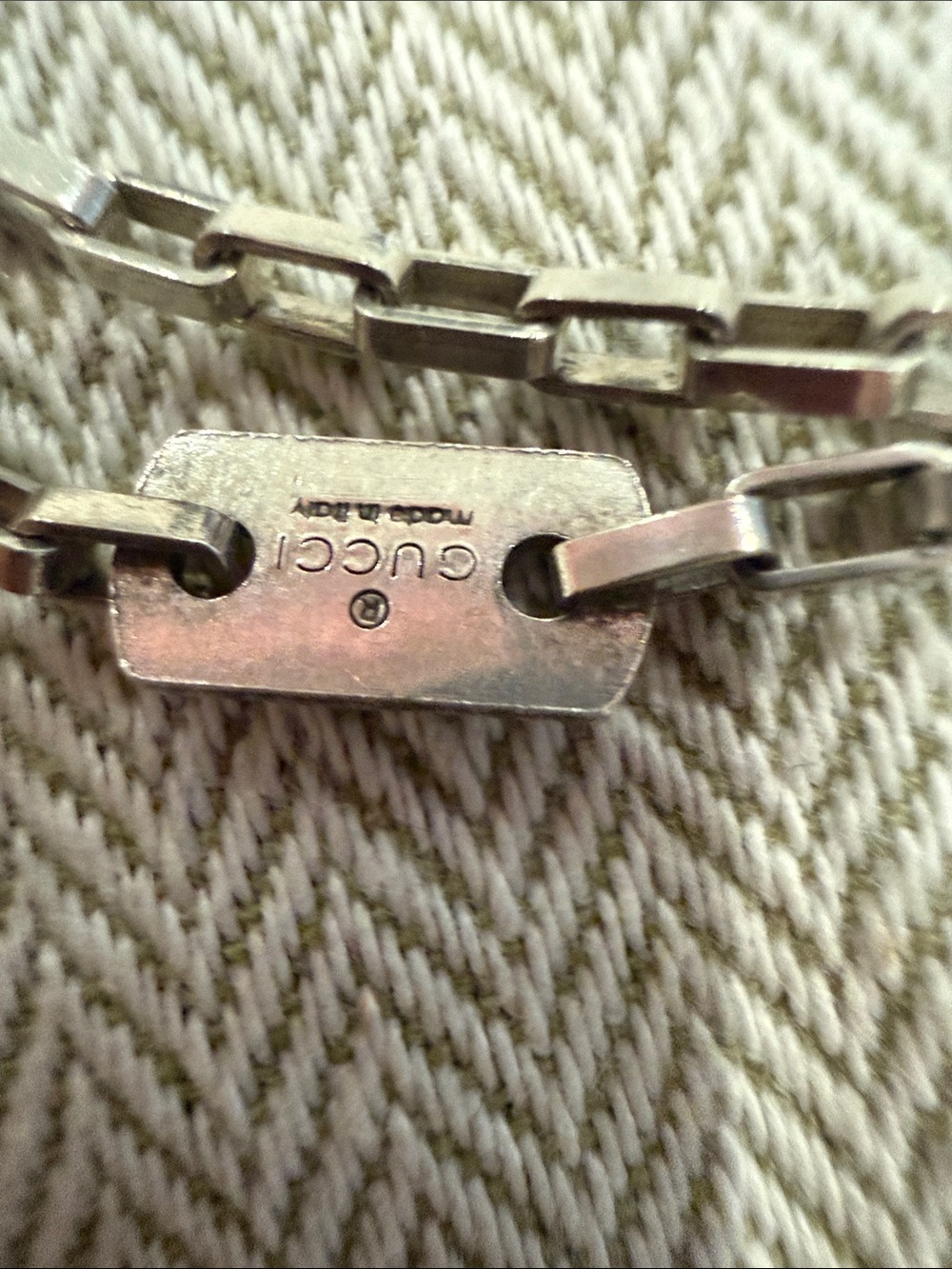 Gucci Silver Tone Layered Chain Necklace with Tag - Picture 4 of 6